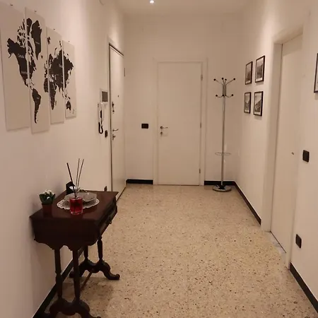 Granny House * La Spezia